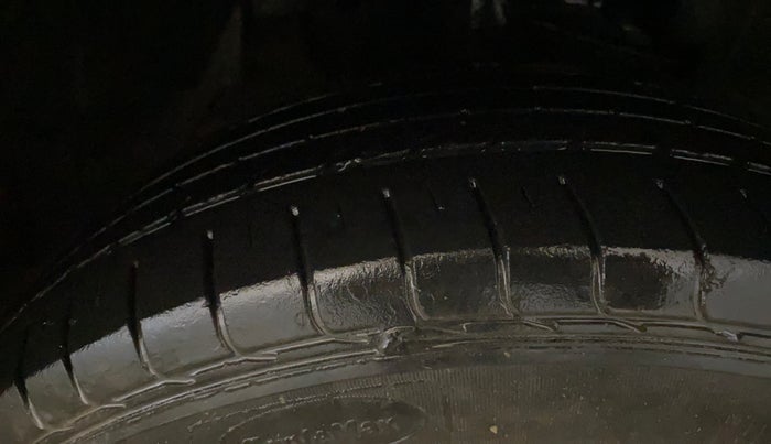 2023 Tata NEXON XM PETROL, Petrol, Manual, 43,008 km, Right Front Tyre Tread