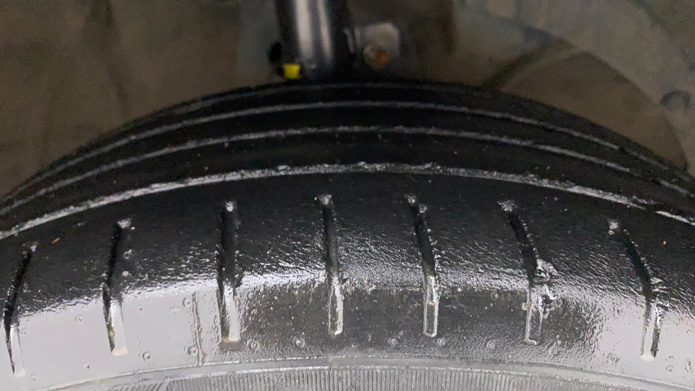 2019 Maruti Baleno ALPHA PETROL 1.2, Petrol, Manual, 73,813 km, Right Front Tyre Tread