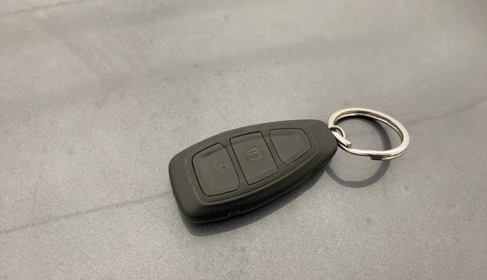 2017 Ford Ecosport TITANIUM 1.5L DIESEL, Diesel, Manual, 77,558 km, Key Close Up