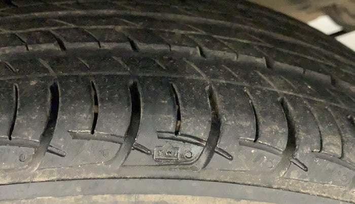 2019 Maruti Baleno ALPHA PETROL 1.2, Petrol, Manual, 90,522 km, Right Front Tyre Tread