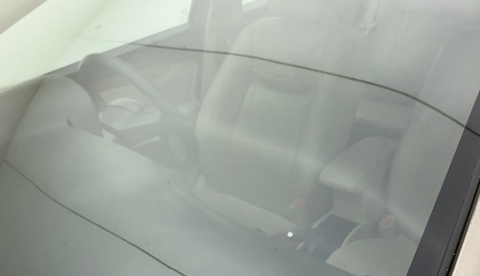 2018 Maruti Ciaz DELTA 1.5 SHVS MT PETROL, Petrol, Manual, 51,690 km, Front windshield - Minor spot on windshield