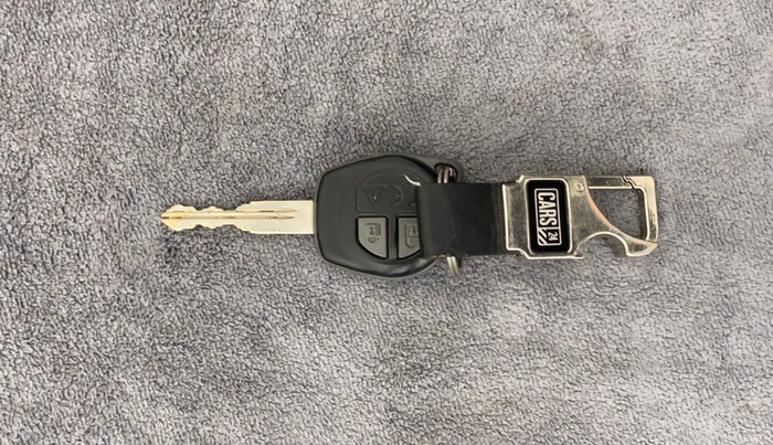 2018 Maruti Ciaz DELTA 1.5 SHVS MT PETROL, Petrol, Manual, 51,690 km, Key Close Up