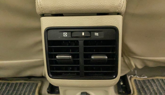 2018 Maruti Ciaz DELTA 1.5 SHVS MT PETROL, Petrol, Manual, 51,690 km, Rear AC Vents
