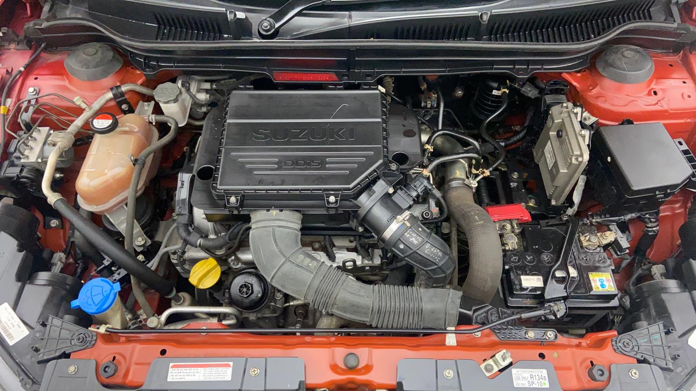 2019 Maruti Vitara Brezza VDI, Diesel, Manual, 75,554 km, Open Bonet