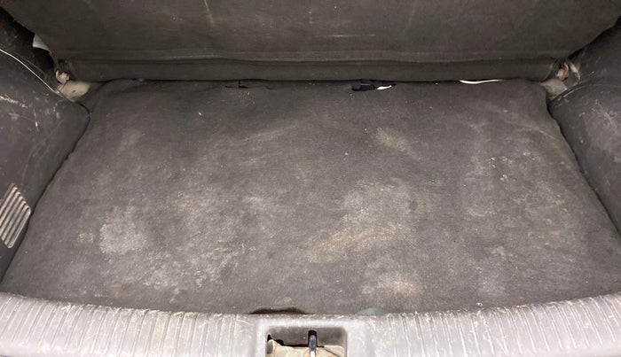 2010 Hyundai Santro Xing GL, Petrol, Manual, 82,095 km, Boot Inside