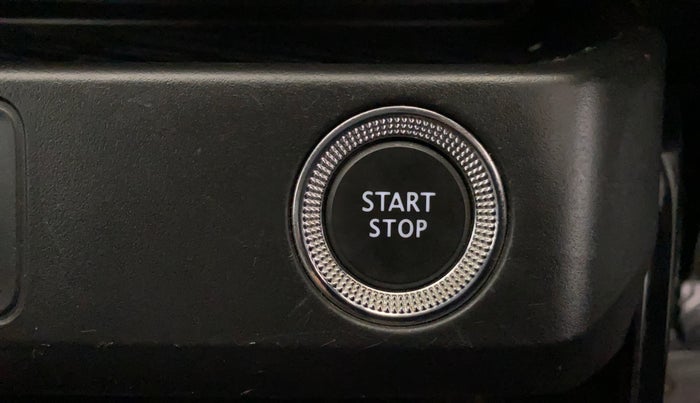 2021 Renault Kiger RXT (O) MT, Petrol, Manual, 35,145 km, Keyless Start/ Stop Button