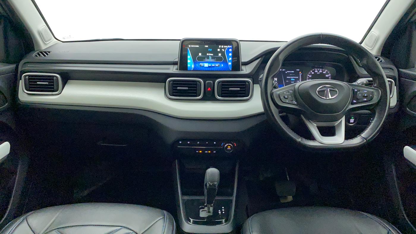 2021 Tata PUNCH CREATIVE AMT 1.2 RTN DUAL TONE, Petrol, Automatic, 17,850 km, Dashboard