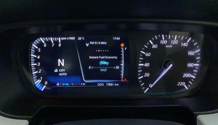 2021 Tata PUNCH CREATIVE AMT 1.2 RTN DUAL TONE, Petrol, Automatic, 17,850 km, Odometer Image