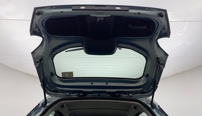 2021 Tata PUNCH CREATIVE AMT 1.2 RTN DUAL TONE, Petrol, Automatic, 17,850 km, Boot Door Open