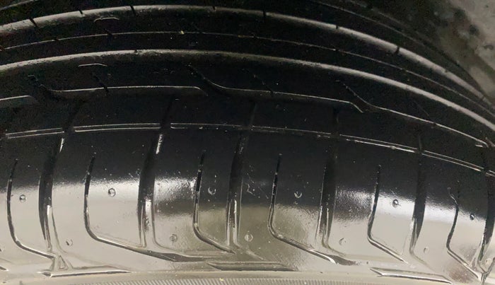 2023 Tata NEXON XM SUNROOF PETROL, Petrol, Manual, 19,528 km, Right Rear Tyre Tread