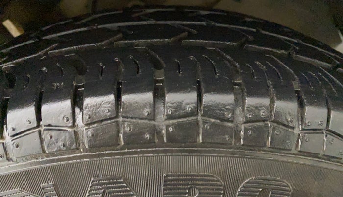 2020 Maruti Swift Dzire TOUR S-CNG (O), CNG, Manual, 15,541 km, Left Rear Tyre Tread