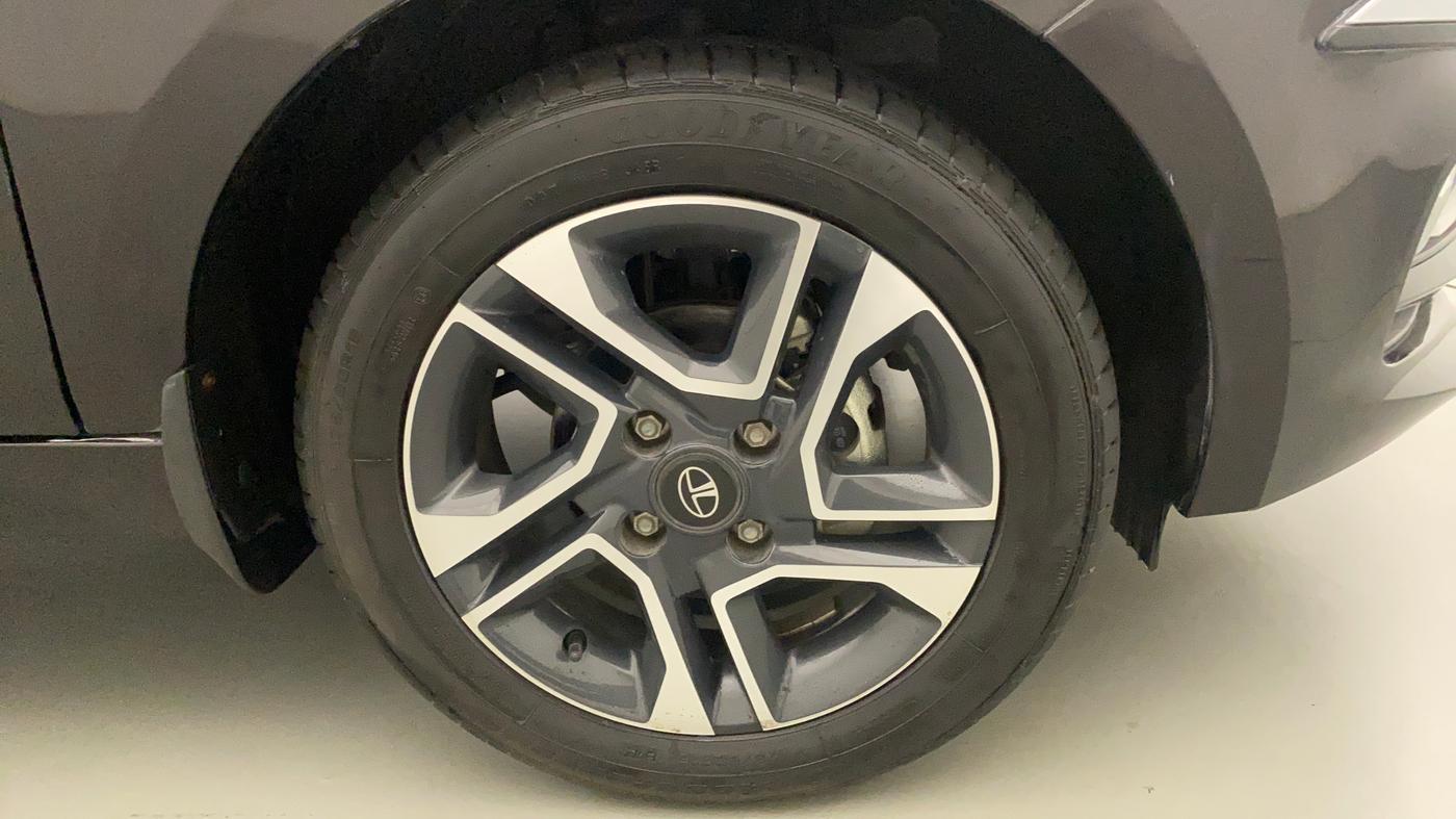 2022 Tata Tiago XZ PLUS PETROL, Petrol, Manual, 592 km, Right Front Wheel