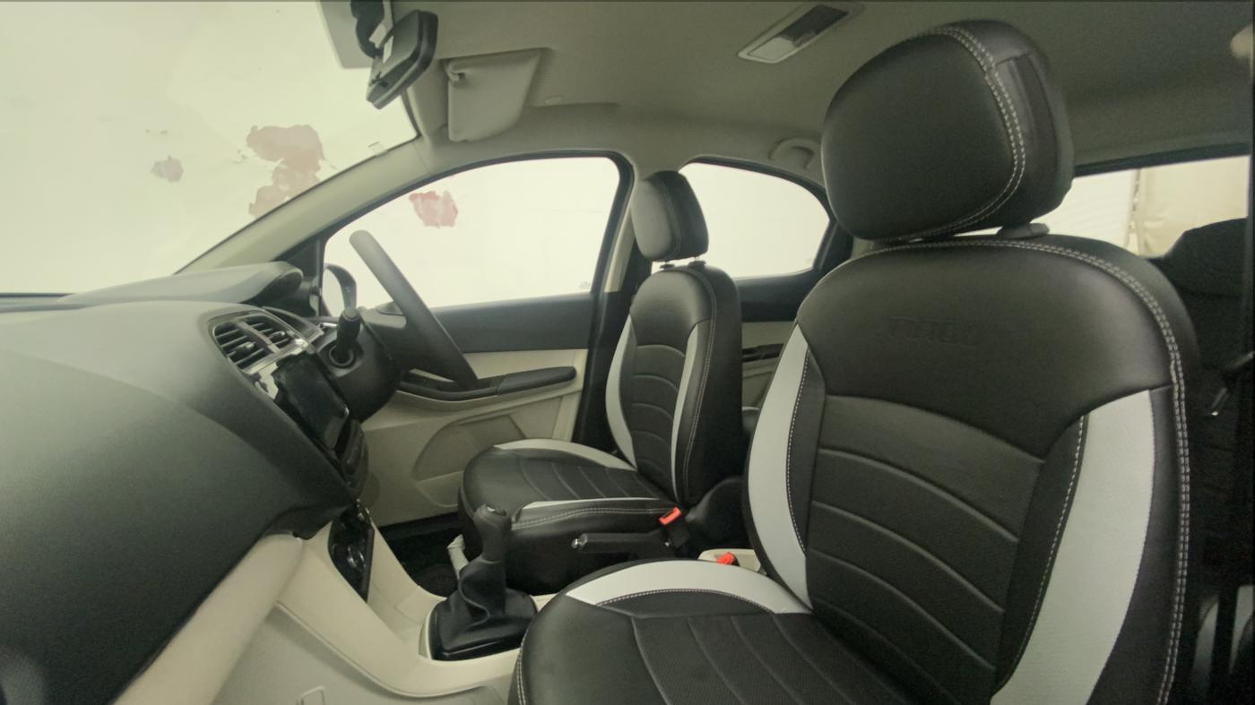 2022 Tata Tiago XZ PLUS PETROL, Petrol, Manual, 592 km, Right Side Front Door Cabin