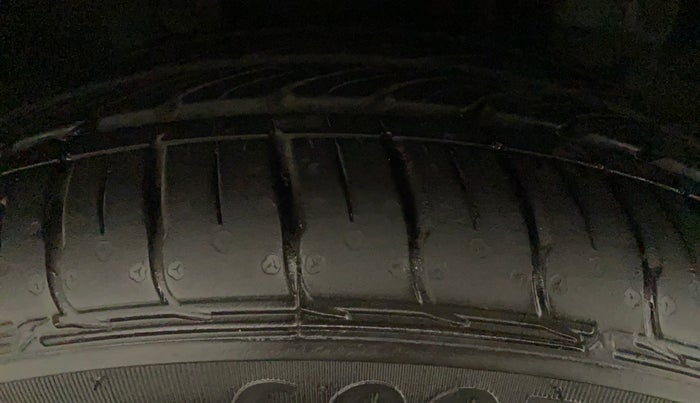 2022 Tata Tiago XZ PLUS PETROL, Petrol, Manual, 592 km, Left Rear Tyre Tread