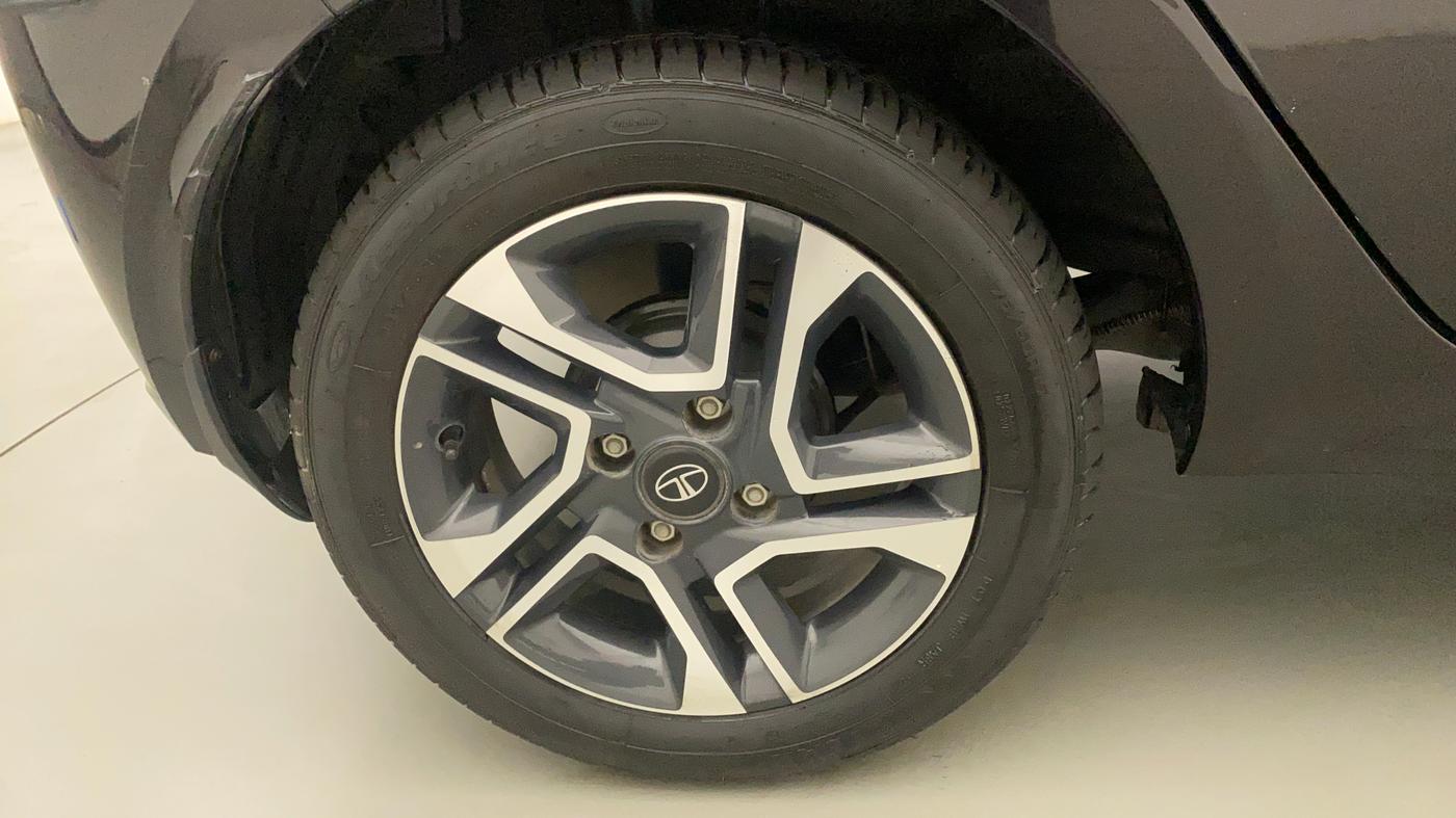 2022 Tata Tiago XZ PLUS PETROL, Petrol, Manual, 592 km, Right Rear Wheel