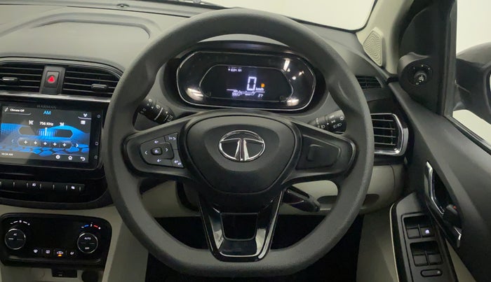 2022 Tata Tiago XZ PLUS PETROL, Petrol, Manual, 592 km, Steering Wheel Close Up