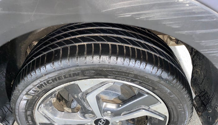 2019 Hyundai Creta SX AT 1.6 PETROL, Petrol, Automatic, 23,513 km, Left Rear Tyre Tread