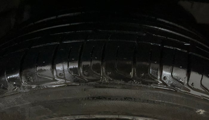 2023 Tata NEXON XM PETROL, Petrol, Manual, 9,707 km, Right Front Tyre Tread