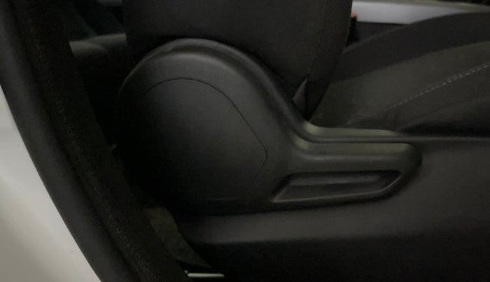 2023 Tata NEXON XM PETROL, Petrol, Manual, 9,707 km, Driver Side Adjustment Panel