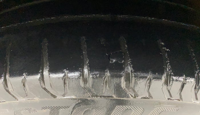 2017 Maruti Dzire ZXI PLUS, Petrol, Manual, 75,698 km, Left Front Tyre Tread