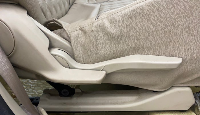 2017 Maruti Dzire ZXI PLUS, Petrol, Manual, 75,698 km, Driver Side Adjustment Panel