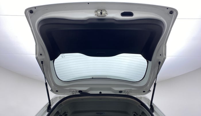 2018 Maruti Vitara Brezza ZDI, Diesel, Manual, 43,750 km, Boot Door Open