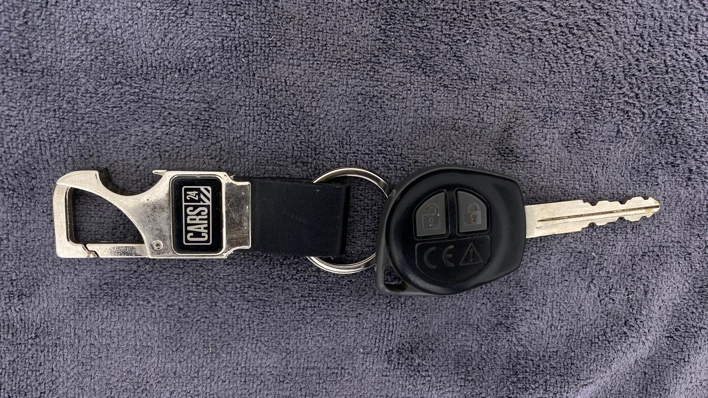 2018 Maruti Vitara Brezza ZDI, Diesel, Manual, 43,750 km, Key Close Up