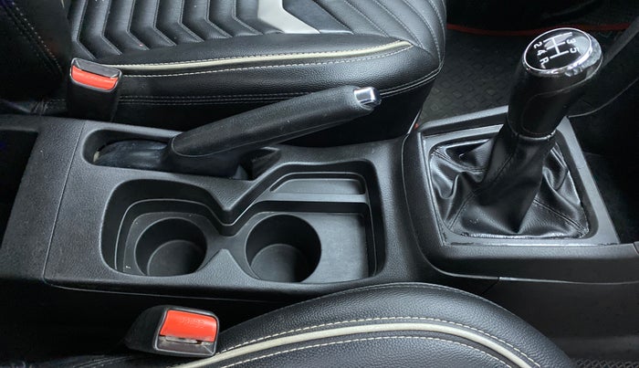 2018 Maruti Vitara Brezza ZDI, Diesel, Manual, 43,750 km, Gear Lever