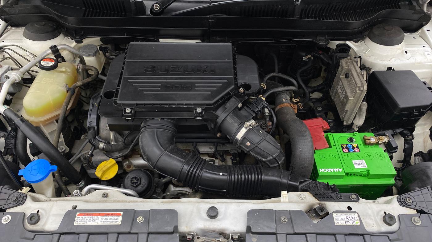 2018 Maruti Vitara Brezza ZDI, Diesel, Manual, 43,750 km, Open Bonet