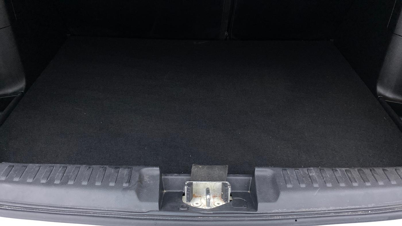 2018 Maruti Vitara Brezza ZDI, Diesel, Manual, 43,750 km, Boot Inside