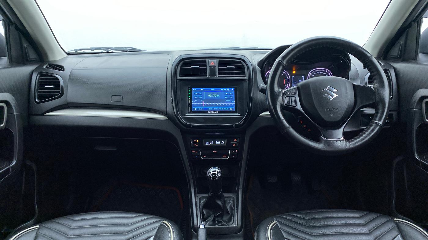 2018 Maruti Vitara Brezza ZDI, Diesel, Manual, 43,750 km, Dashboard
