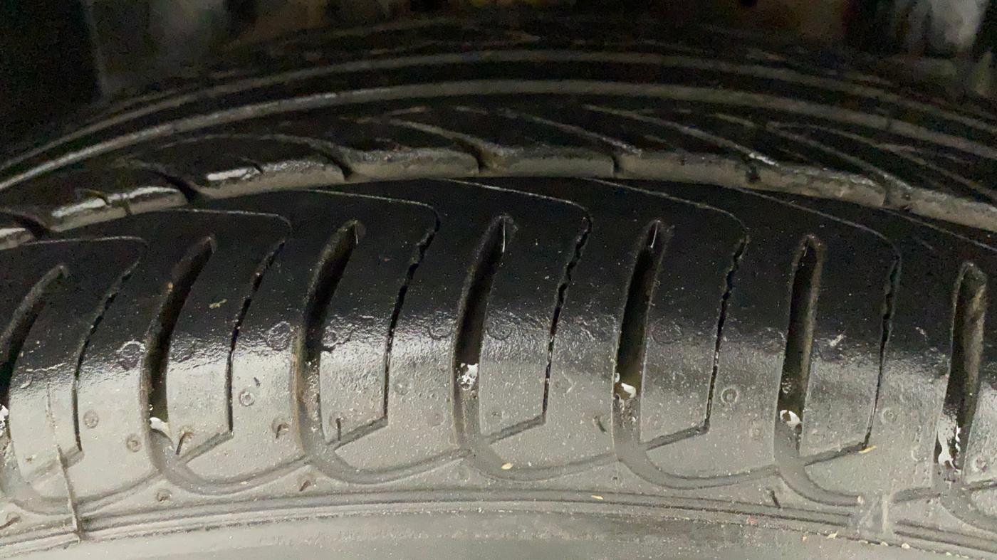2019 Ford Ecosport TITANIUM 1.5L DIESEL, Diesel, Manual, 55,321 km, Right Front Tyre Tread