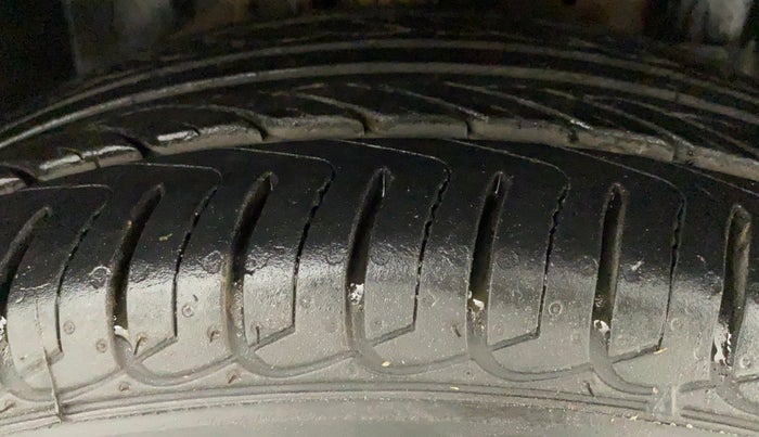 2019 Ford Ecosport TITANIUM 1.5L DIESEL, Diesel, Manual, 55,321 km, Right Front Tyre Tread