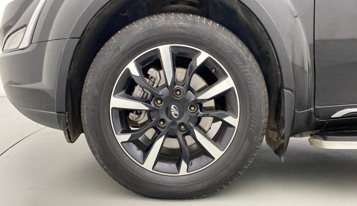 2018 Mahindra XUV500 W11 (O) AT, Diesel, Automatic, 43,514 km, Left Front Wheel