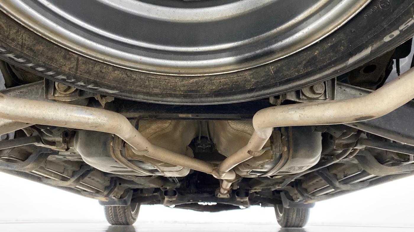 2018 Mahindra XUV500 W11 (O) AT, Diesel, Automatic, 43,514 km, Rear Underbody