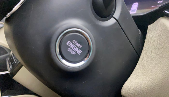 2022 Skoda SLAVIA STYLE 1.0L TSI AT, Petrol, Automatic, 41,072 km, Keyless Start/ Stop Button