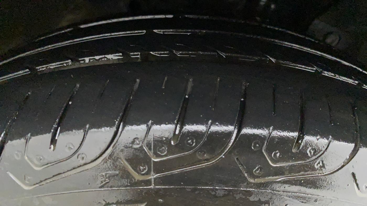 2015 Honda City VX CVT PETROL, Petrol, Automatic, 70,510 km, Right Rear Tyre Tread