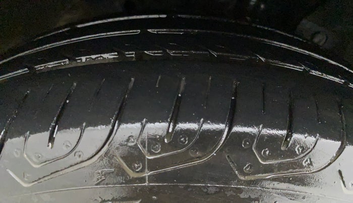 2015 Honda City VX CVT PETROL, Petrol, Automatic, 70,510 km, Right Rear Tyre Tread