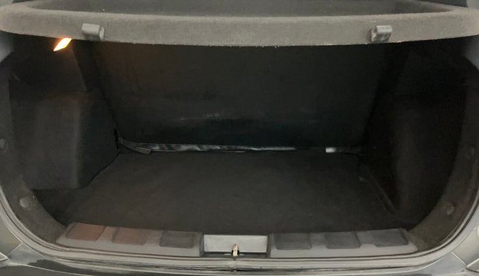 2022 Tata NEXON XM SUNROOF PETROL, Petrol, Manual, 37,635 km, Boot Inside
