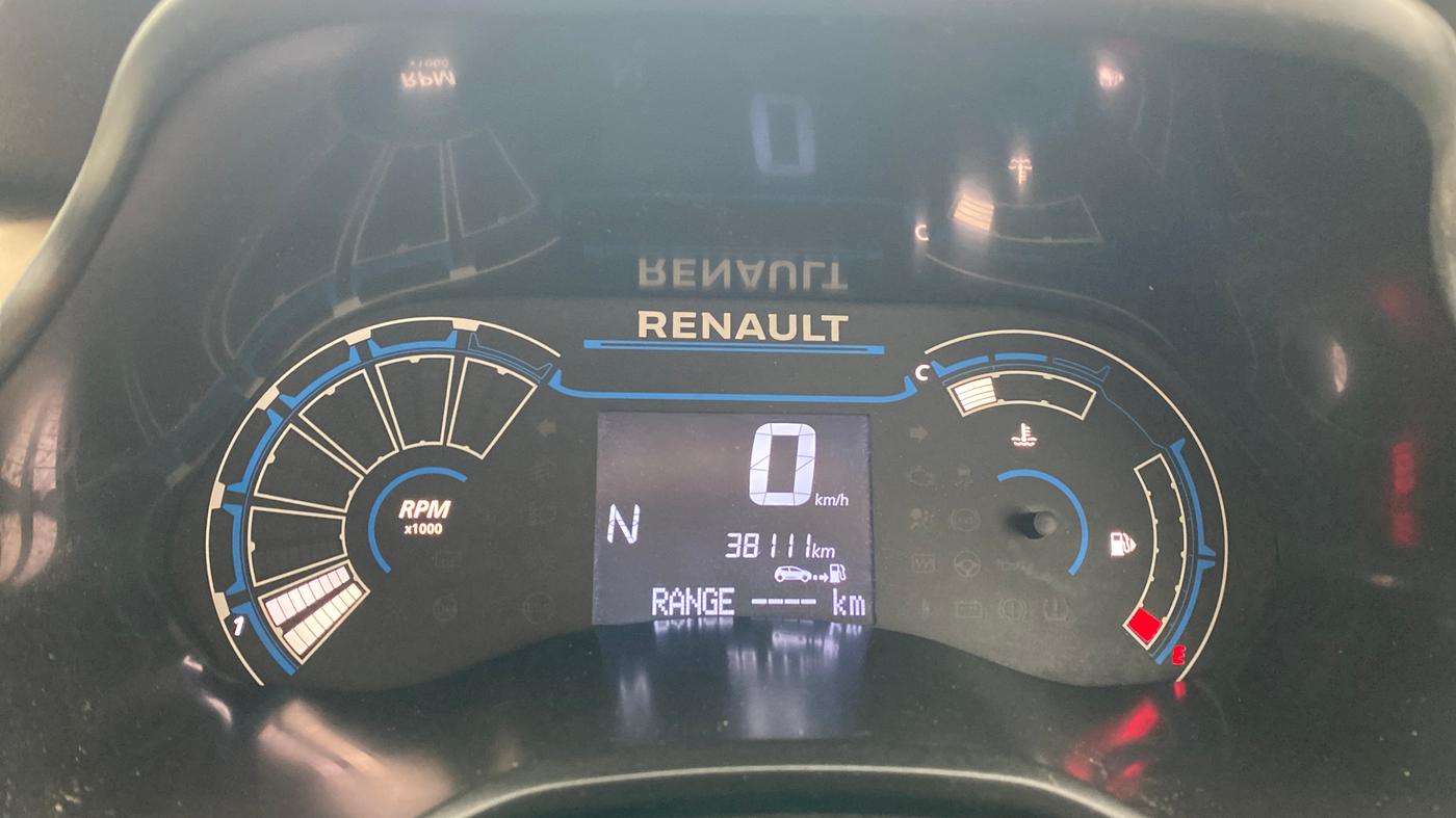 2022 Renault Kiger RXT AMT, CNG, Automatic, 38,110 km, Odometer Image