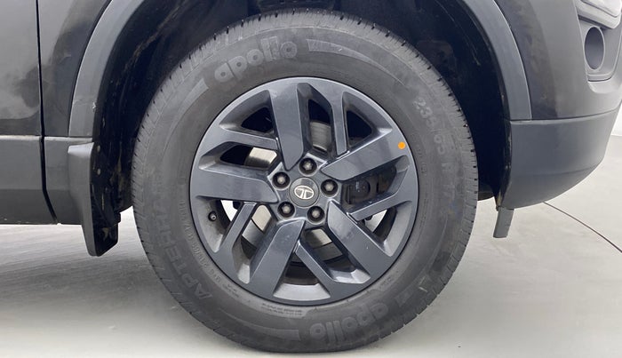 2021 Tata Harrier XZA+ DARK EDITION, Diesel, Automatic, 31,165 km, Right Front Wheel