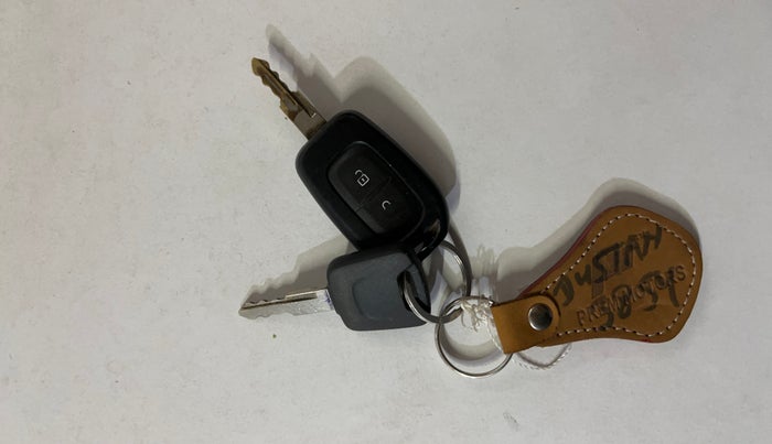 2018 Datsun Redi Go T, Petrol, Manual, 50,949 km, Key Close Up