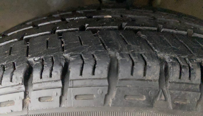 2017 Maruti Alto K10 VXI, Petrol, Manual, 22,949 km, Left Front Tyre Tread