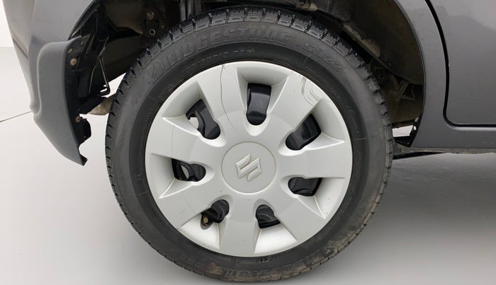 2017 Maruti Alto K10 VXI, Petrol, Manual, 22,949 km, Right Rear Wheel