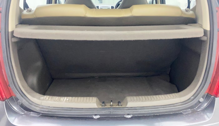 2013 Hyundai i10 MAGNA 1.2, Petrol, Manual, 69,772 km, Boot Inside