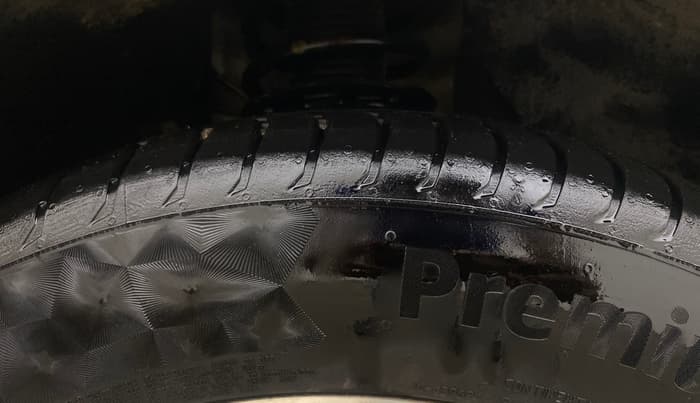 2018 Skoda Kodiaq L&K 2.0 TDI 4X4 AT, Diesel, Automatic, 1,29,281 km, Right Front Tyre Tread
