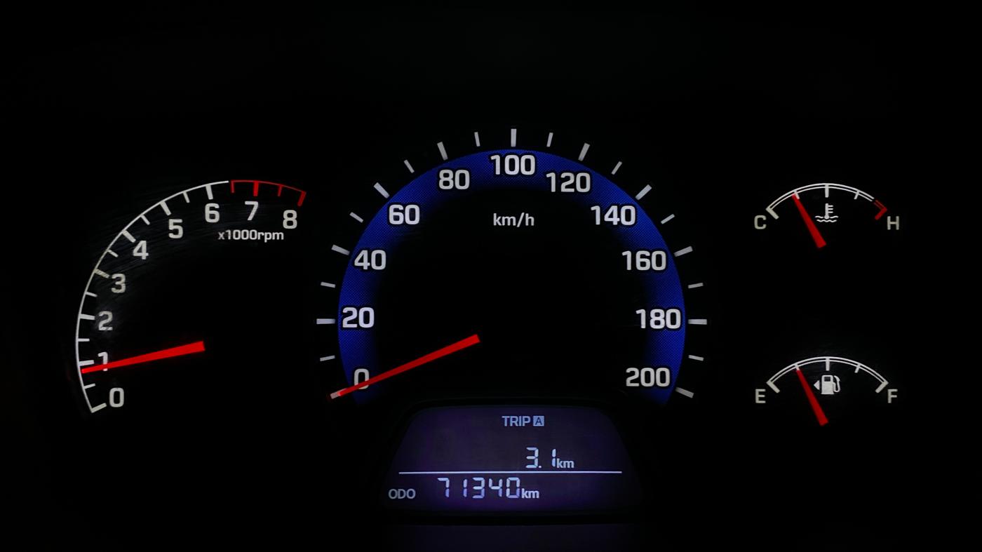 2014 Hyundai Xcent SX 1.2 (O), Petrol, Manual, 71,336 km, Odometer Image