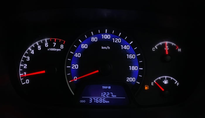 2016 Hyundai Xcent SX 1.2, Petrol, Manual, 37,680 km, Odometer Image