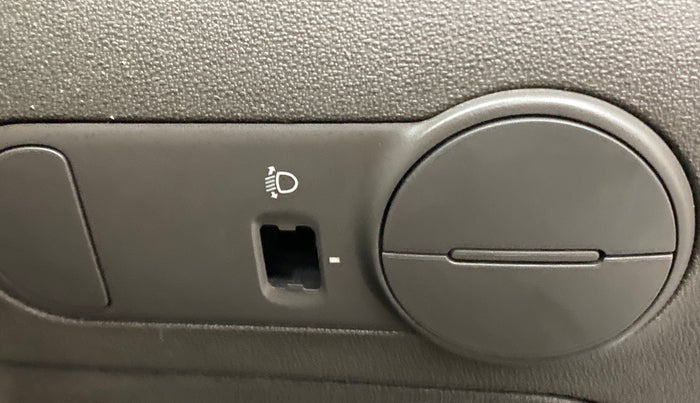2013 Hyundai i10 SPORTZ 1.2 KAPPA2 O, Petrol, Manual, 98,039 km, Dashboard - Headlight height adjustment not working