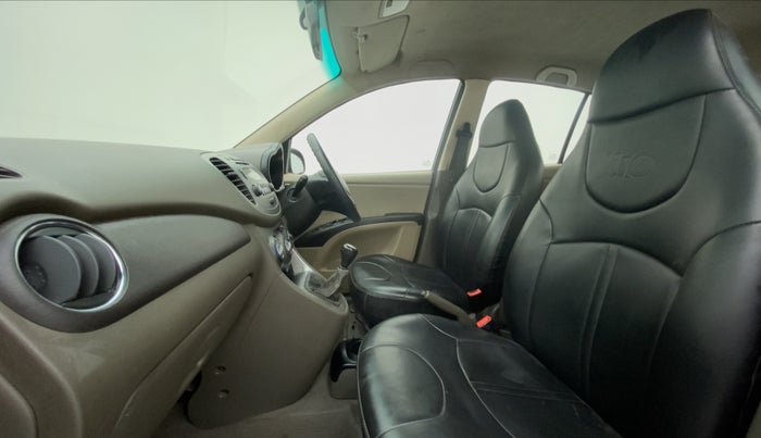 2013 Hyundai i10 SPORTZ 1.2 KAPPA2 O, Petrol, Manual, 98,039 km, Right Side Front Door Cabin